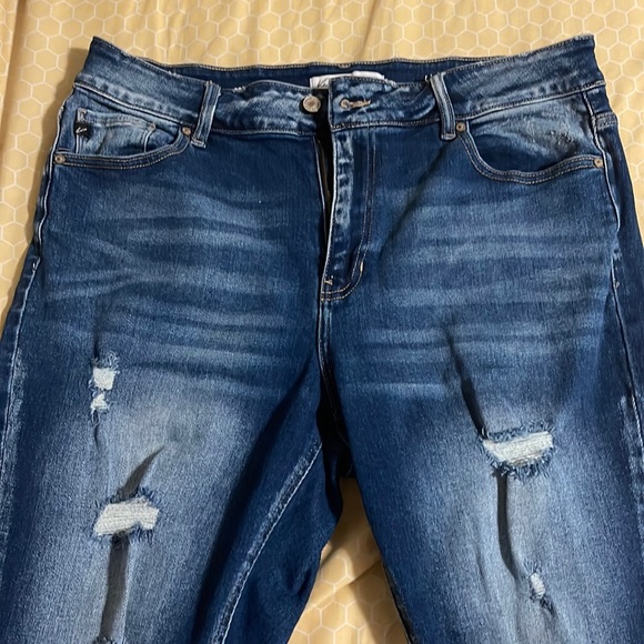 Jeans - Picture 1 of 2